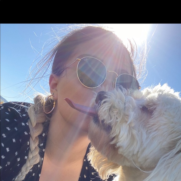 Meet your Posher, A - Picture 1 of 1